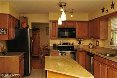 Granite Kitchen!