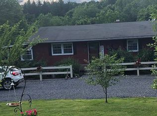 133 Lumber Ln, New Ringgold, PA 17960