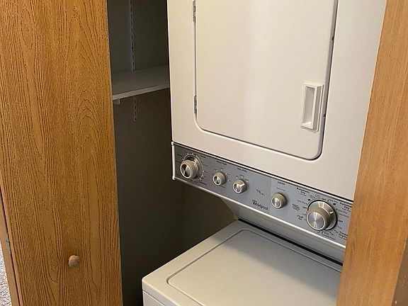 4th image of 611 Mitchell St APT 5