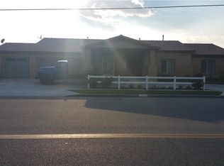 1017 N Palm Ave, Hemet, CA 92543