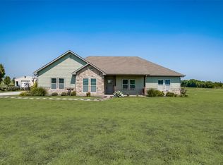 256 Durning Rd, Van Alstyne, TX 75495