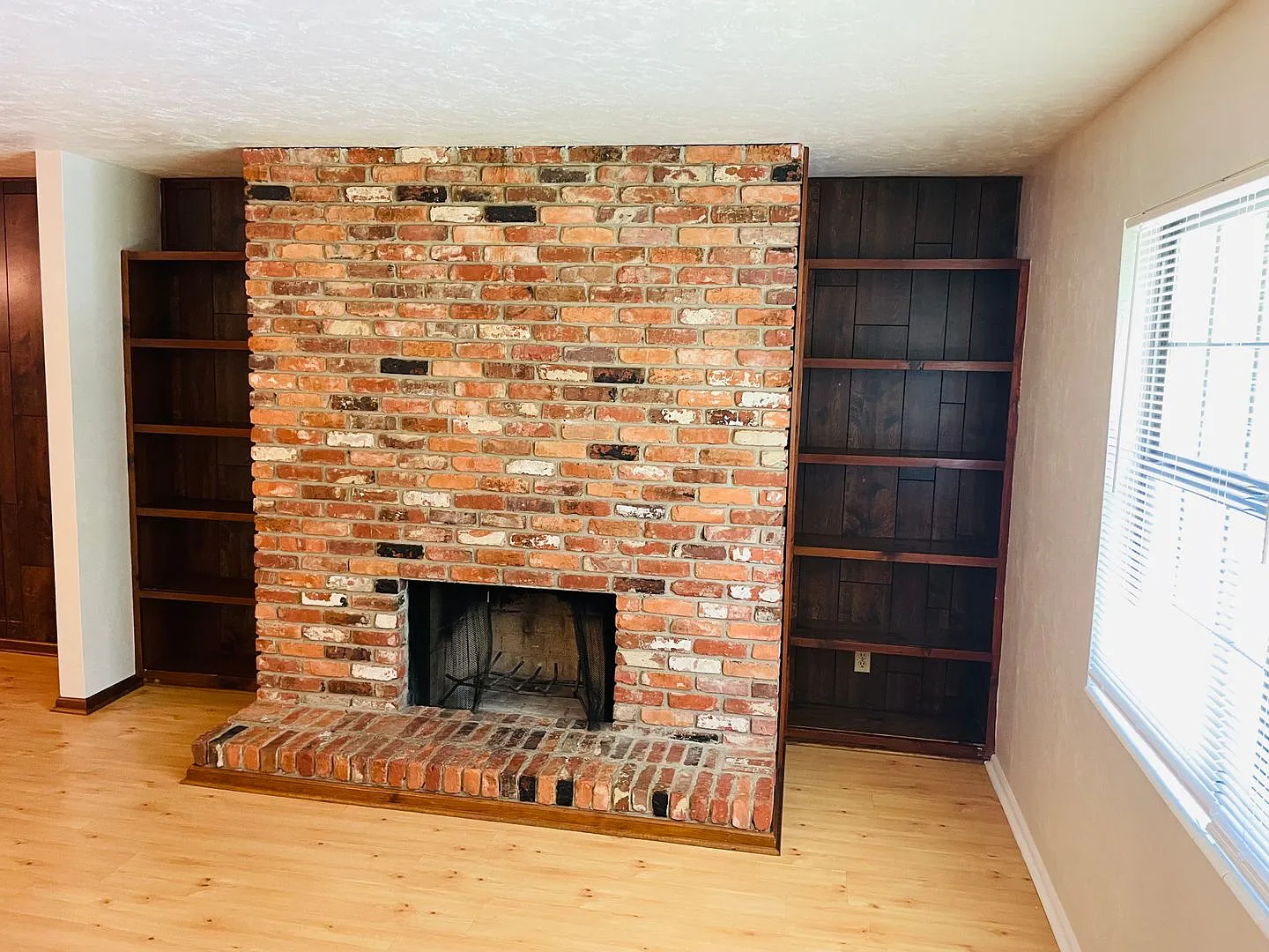 1230 Alachua Ave — Photo 2