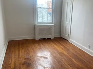 56 W 2nd St #3, Mount Vernon, NY 10550