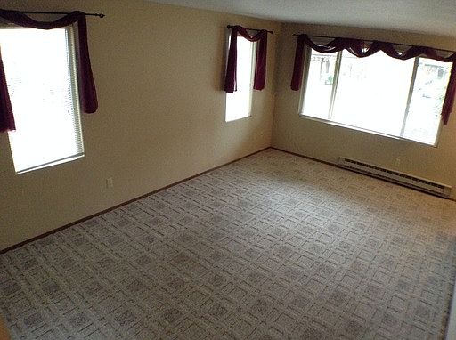 3rd image of 6412 Beverly Ln APT E