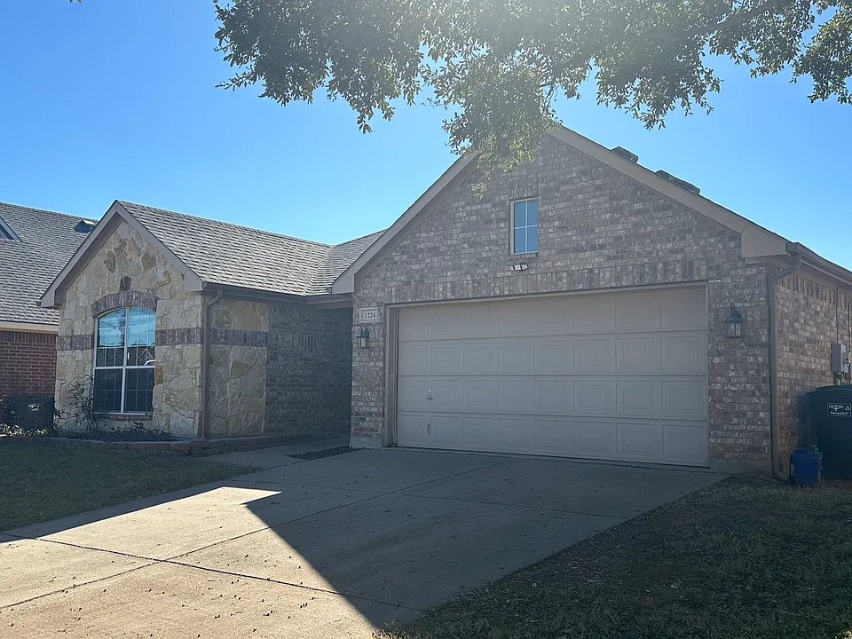 1224 Brownford Dr