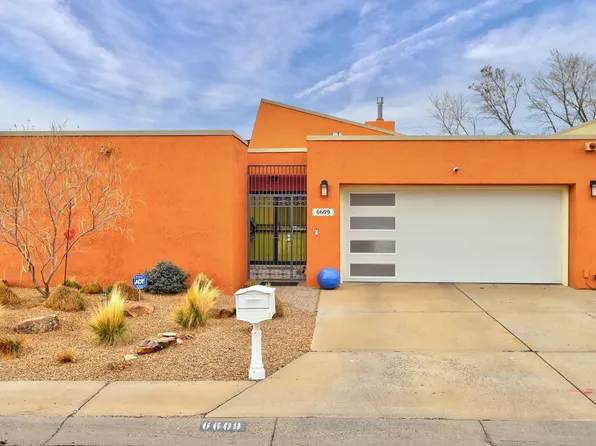 6609 Casa Loma NE, Albuquerque, NM 87109