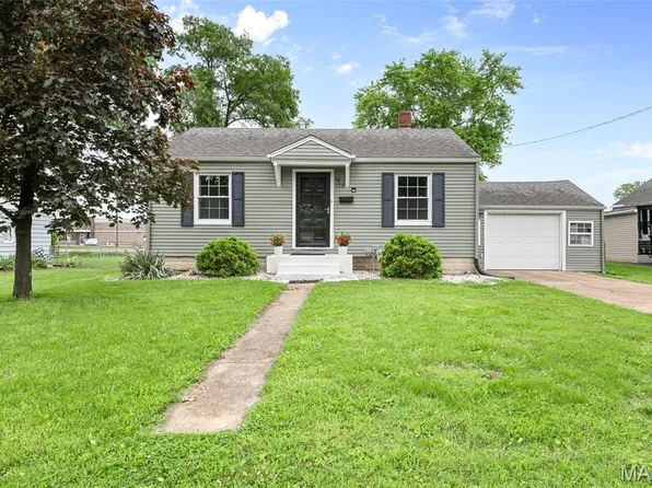 513 Victory Dr, Collinsville, IL 62234