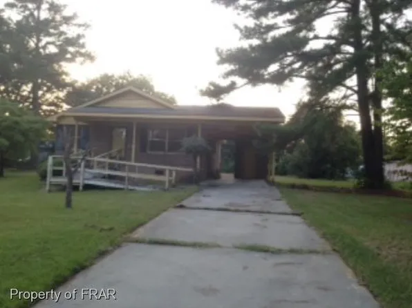 407 N Magnolia Ave, Dunn, NC 28334