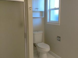 849 W Cambridge Ave, Fresno, CA 93705