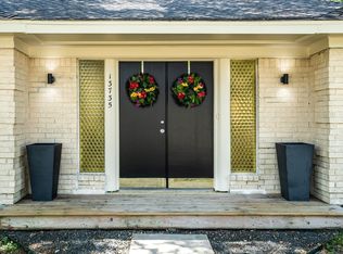 13735 Overbrook Ln, Houston, TX 77077