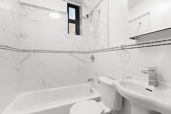 Rented by Compass | media 19