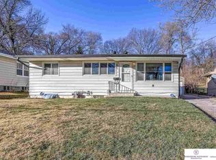 3812 N 50th St, Omaha, NE 68104