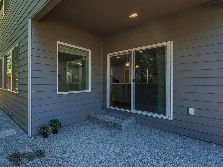 4429 213th St SE — Photo 26