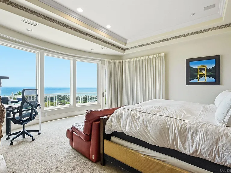 1011 Avenida Amantea — Photo 40