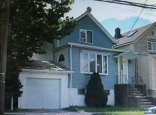 264 Maple Ave, Wallington, NJ 07057