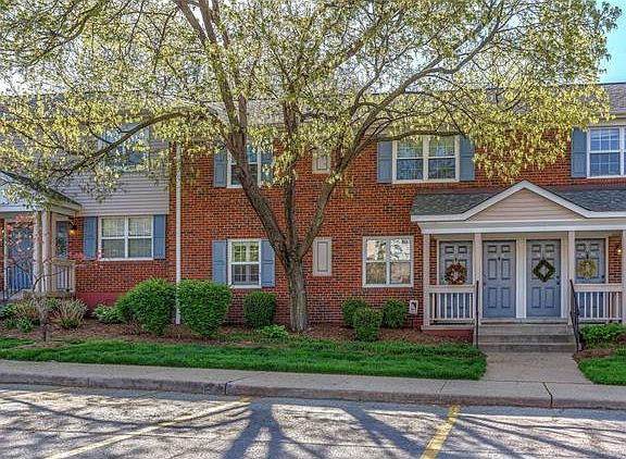 2nd image of 1614 Oriole Ln
