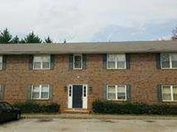 393 Stone Mountain St APT I3, Lawrenceville, GA 30046