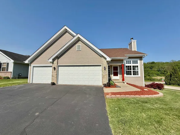2123 Maxine Ln, Rockford, IL 61102