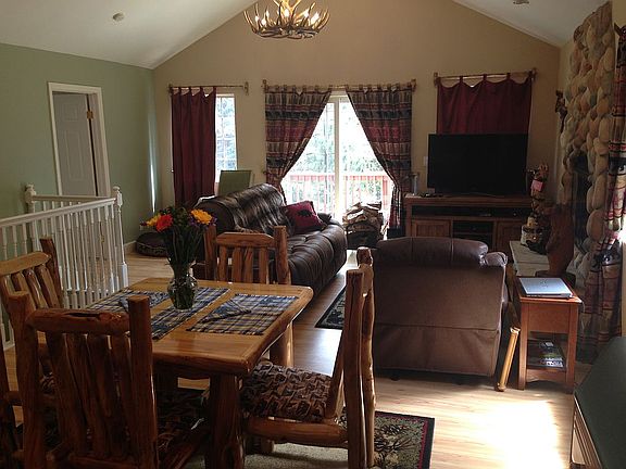 4th image of 26576 Thunderbird Dr
