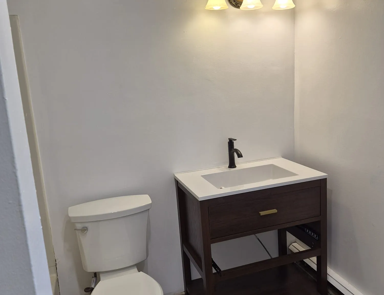 3 bed, 1500 sqft, $3,200 — Photo 3