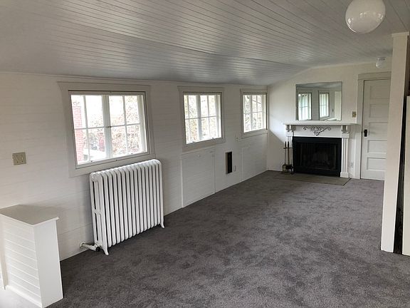 2nd image of 3769 N Overlook Blvd #3
