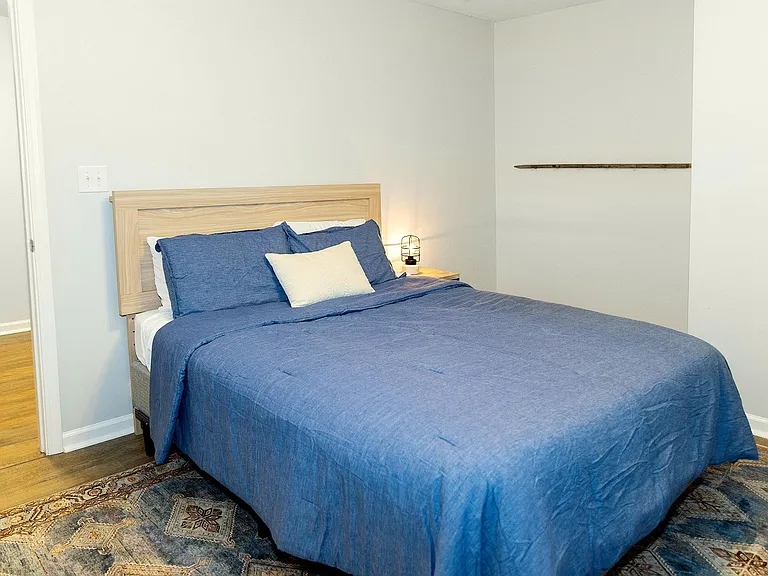 459 Vernon Pl — Photo 9