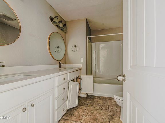 5th image of 3824 W Shangri La Road