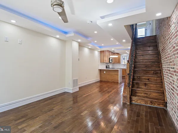 244 N Rose St, Baltimore, MD 21224