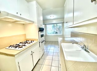 1579 Chestnut Ave APT 9, Long Beach, CA 90813