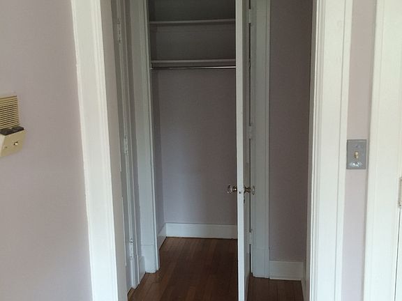 5th image of 2082 Douglass Blvd APT 8