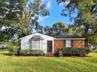 3383 Sunnybrook Ave N, Jacksonville, FL 32254