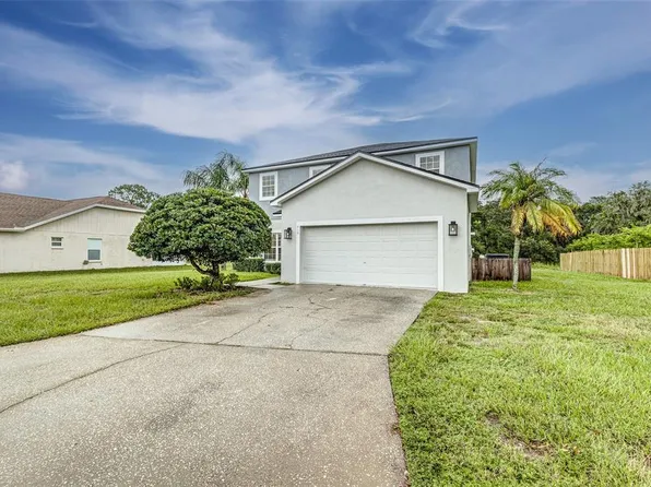 818 Summer Glen Dr, Winter Haven, FL 33880
