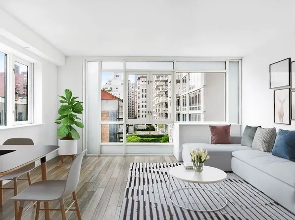 385 First Avenue image 2 of 11