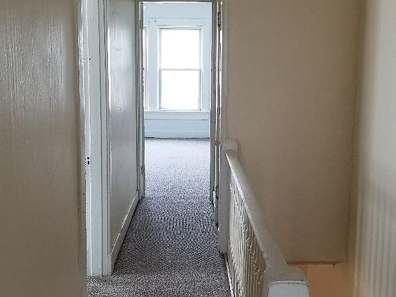 3rd image of 341 S Jersey St