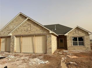 2132 Longhorn Trl, Altus, OK 73521