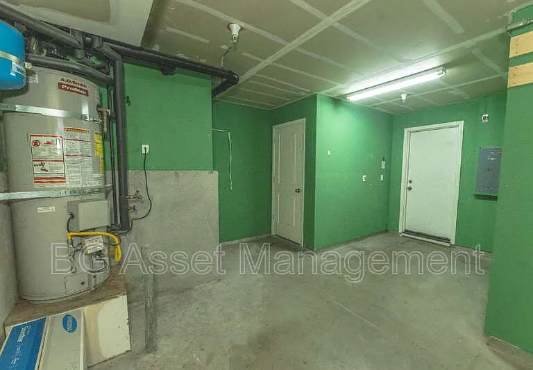 1653 Northshore Dr — Photo 31