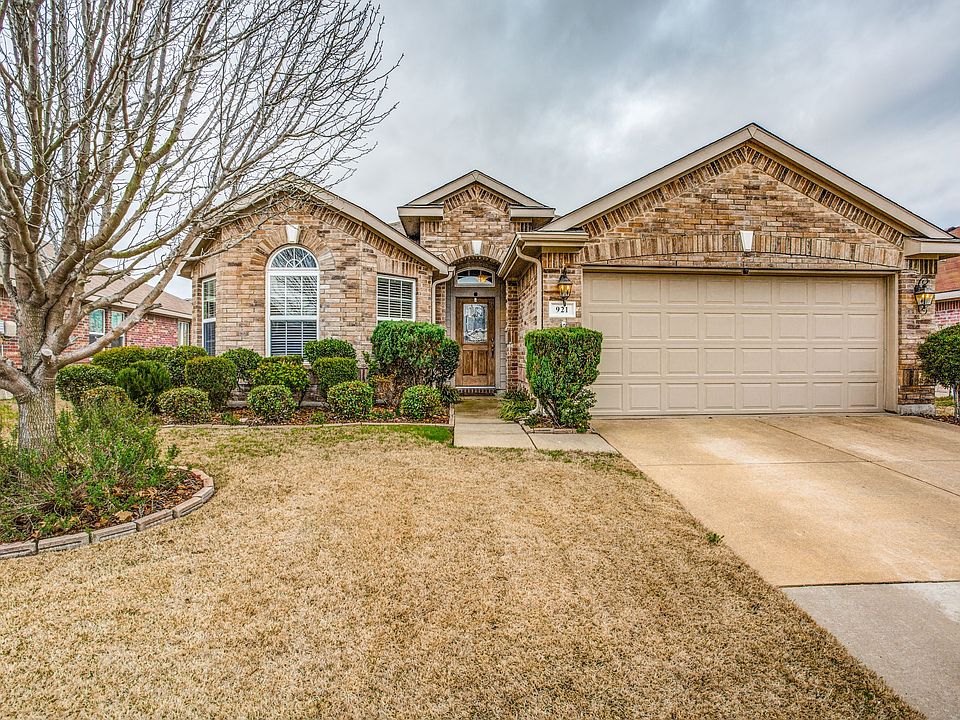 921-johnson-city-ave-forney-tx-High-Res-1.jpg