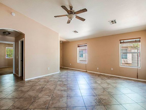 3rd image of 10146 E Caballero St