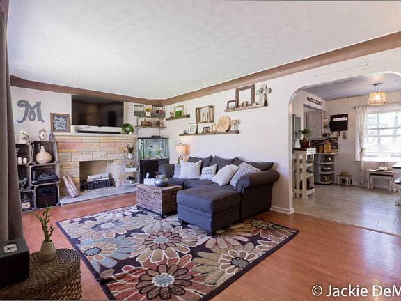 5th image of 3788 Shoshone Dr SW