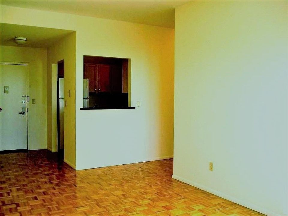 1st image of 58-12 Qns Blvd #3