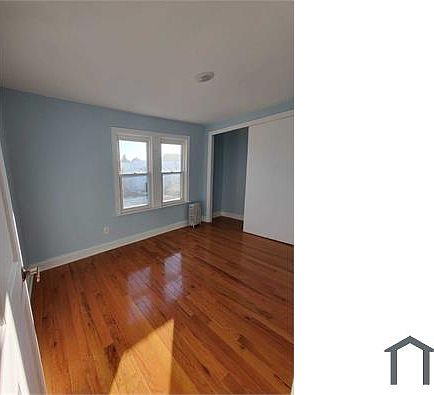 4th image of 9055 178th St Floor 2
