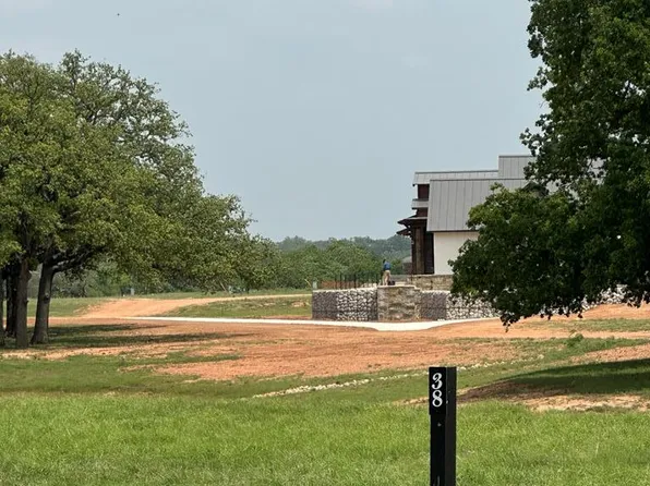 117 Baurenhof Ct, Fredericksburg, TX 78624