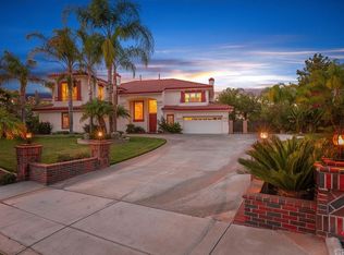 6201 Century Hill Dr, Riverside, CA 92506