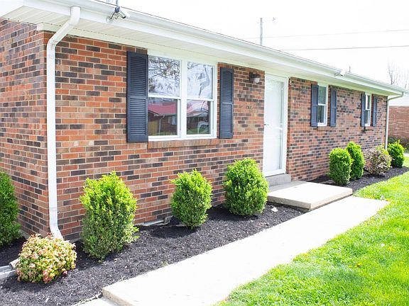 2nd image of 313 Gardner Ln