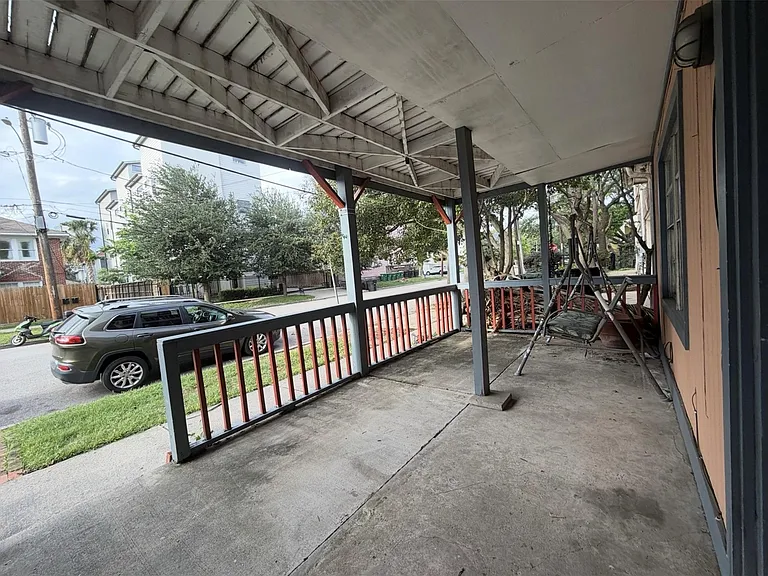 613 Pacific St #1 — Photo 23