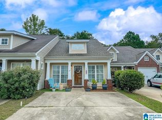 169 Little John Cir, Calera, AL 35040