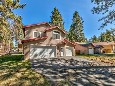 1061 William Ave, South Lake Tahoe, CA, 96150