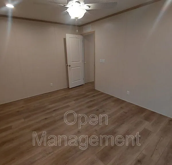 330 Kevin Dr — Photo 14