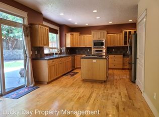 426 E Rockingham Dr, Eagle, ID 83616