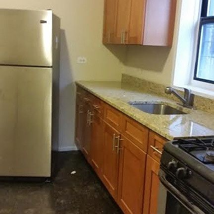 2nd image of 520 E 21st St APT 1O